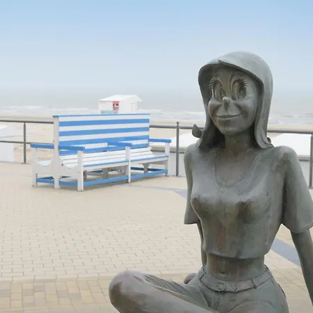 Apartment For 5 People With Sea View