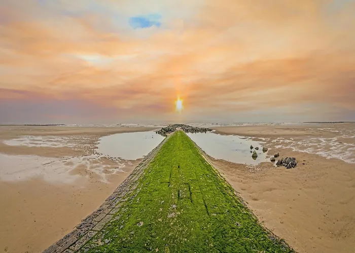 For 5 People With Sea View * Middelkerke