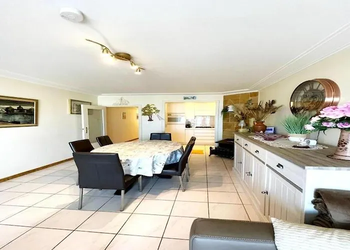 For 5 People With Sea View