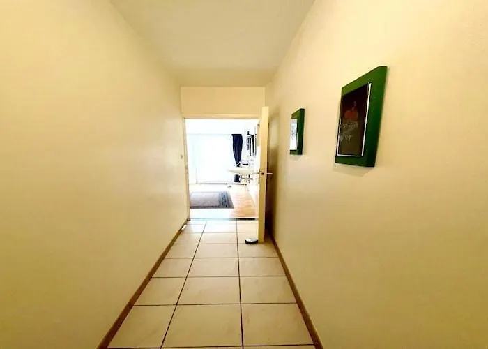 Apartment For 5 People With Sea View