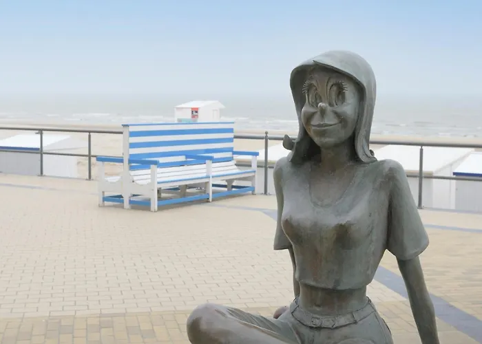 For 5 People With Sea View Middelkerke